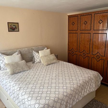 Ante Apartment Split Eksteriør billede