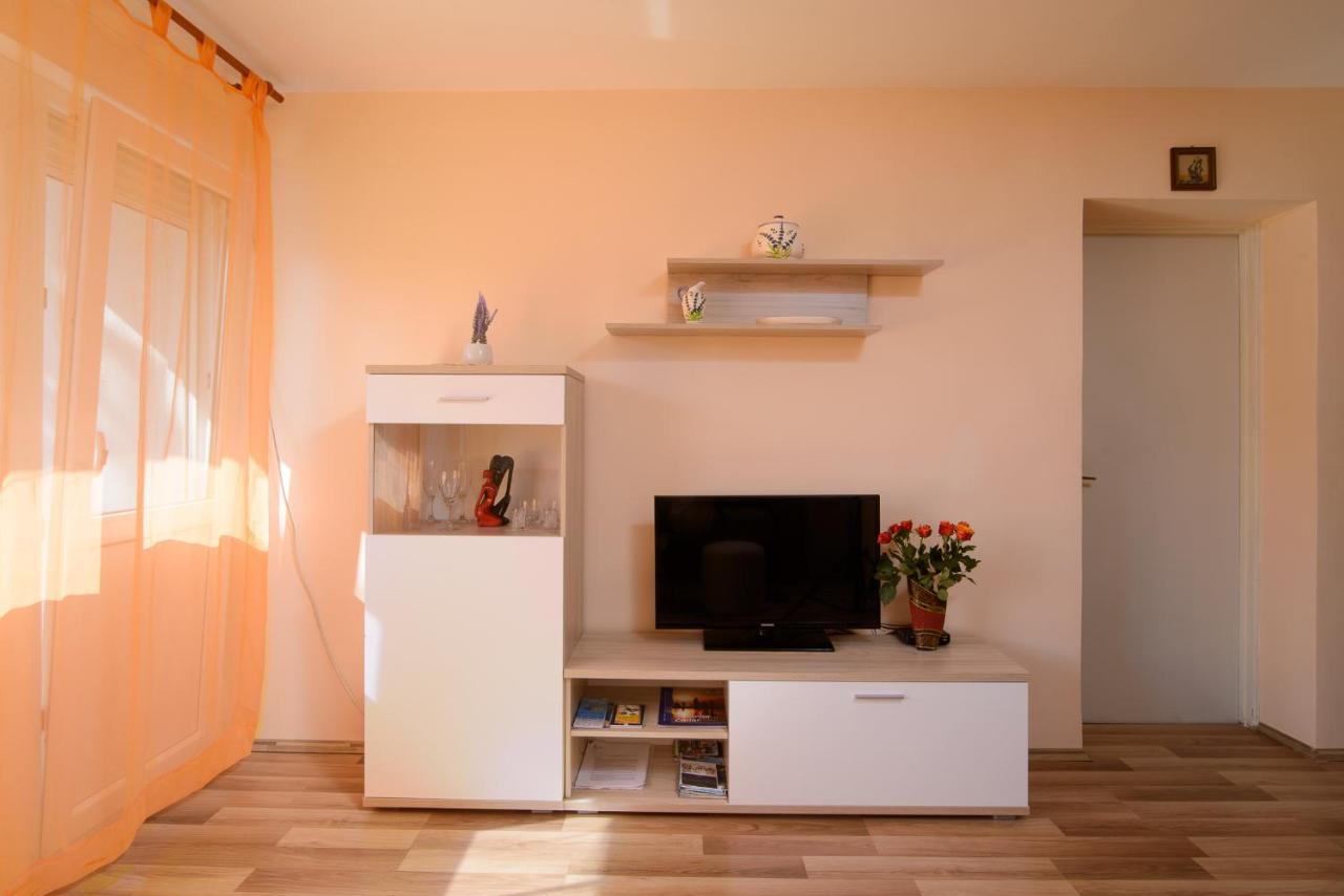 Ante Apartment Split Eksteriør billede