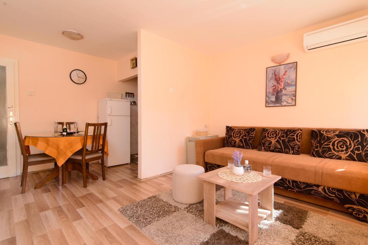 Ante Apartment Split Eksteriør billede