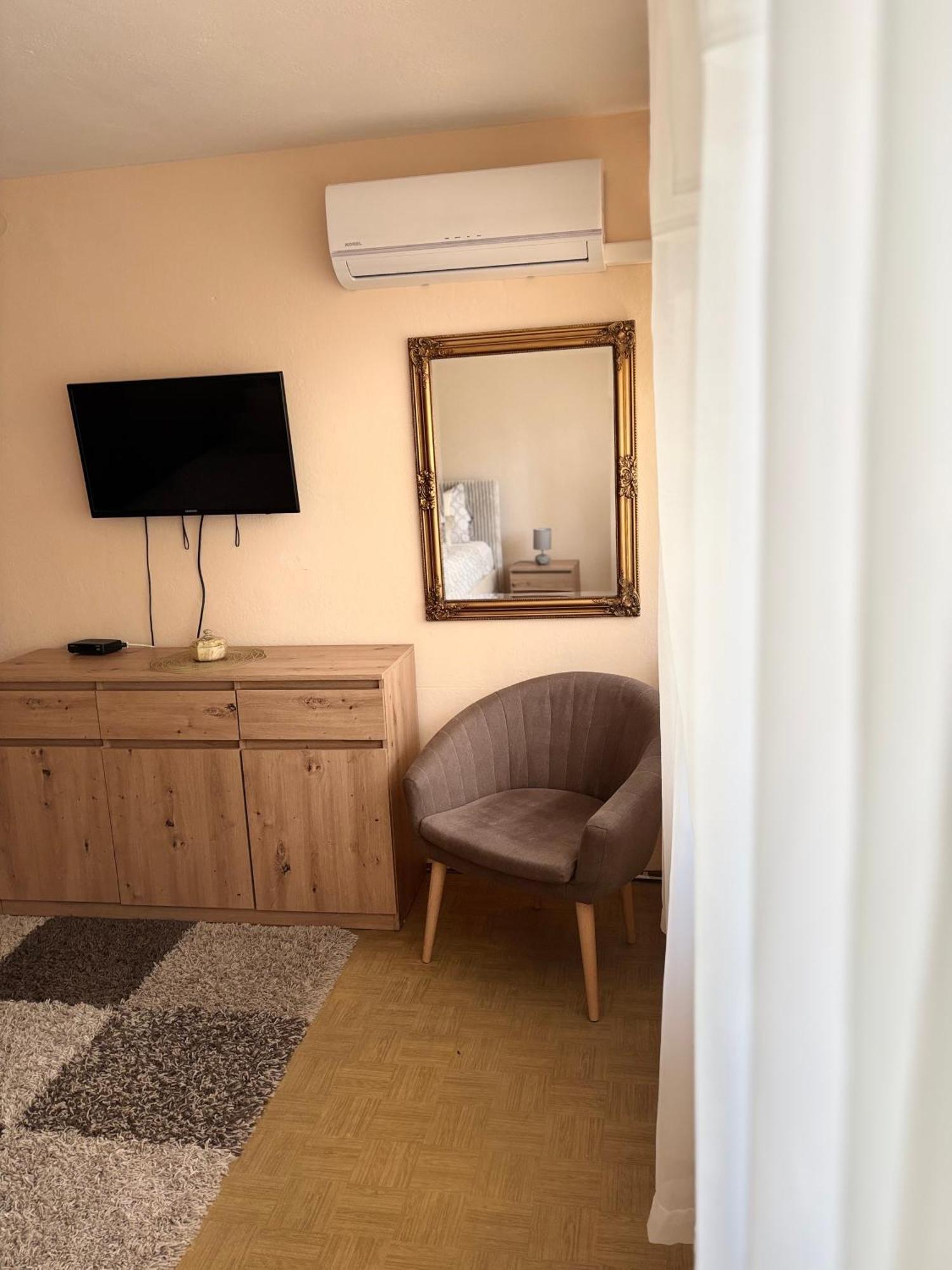 Ante Apartment Split Eksteriør billede
